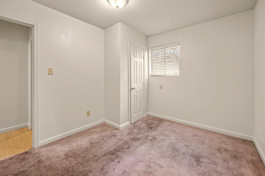 More Photos Of 81 Terry Ct, Collinsville Multifamily For Sale