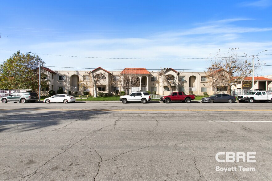 More Photos Of 31657 Ridge Route Rd, Castaic Apartments For Sale
