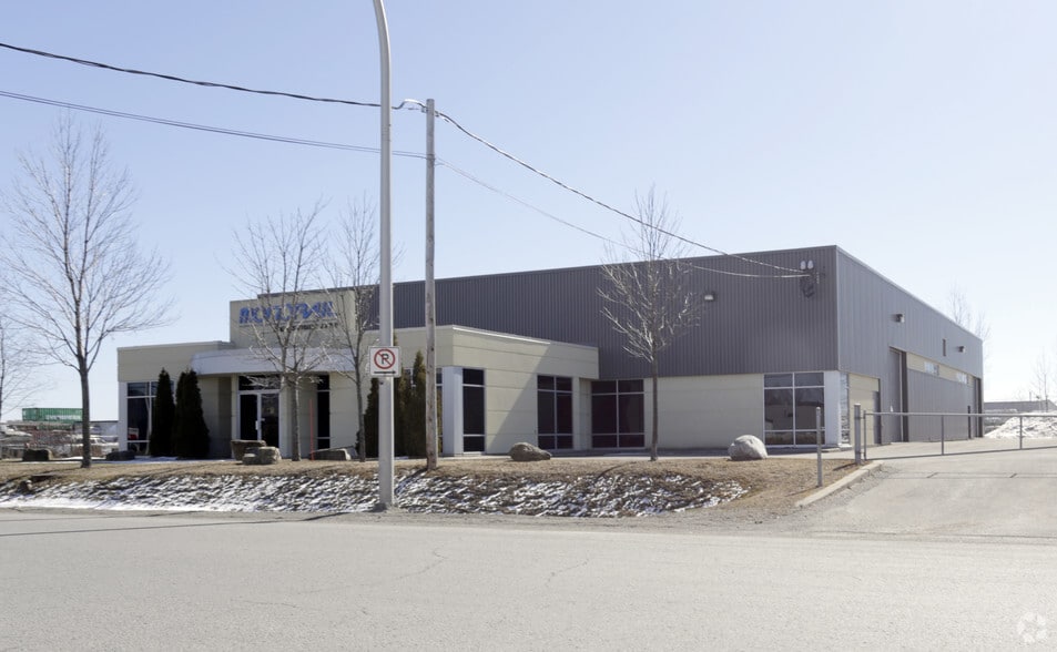 Primary Photo Of 3965 Rue Alfred-Laliberté, Boisbriand Warehouse For Lease
