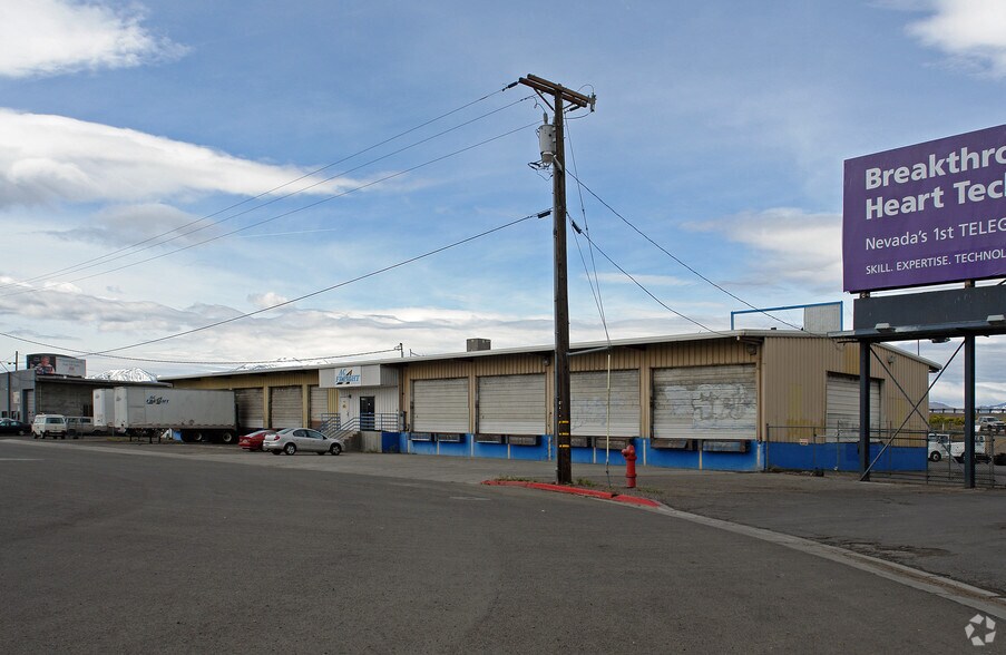 More Photos Of 585 Depaoli St, Reno Truck Terminal For Lease