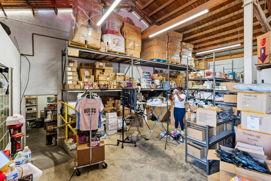 More Photos Of 2879 Main St, Riverside Warehouse For Sale