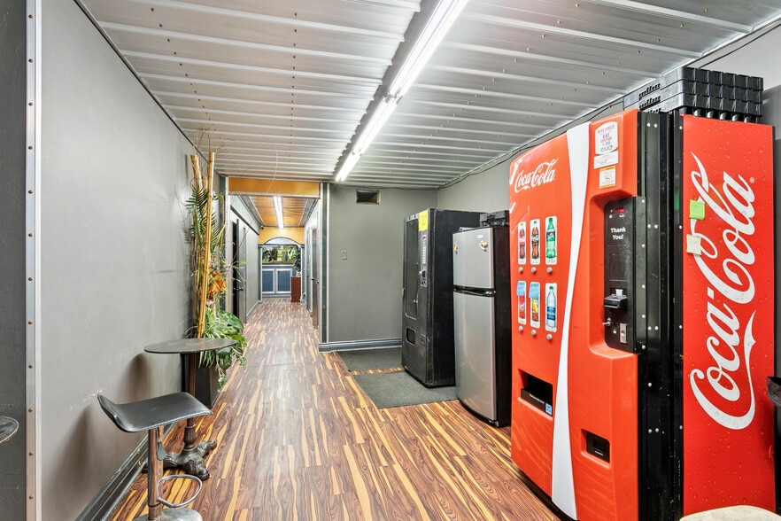 More Photos Of 209 N Broad St, New Orleans Office For Sale