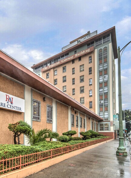 More Photos Of 2634-2648 International Blvd, Oakland Medical For Lease