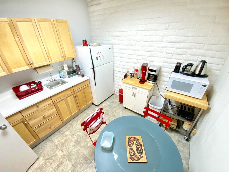 More Photos Of 810 5th Ave, San Rafael Office For Lease