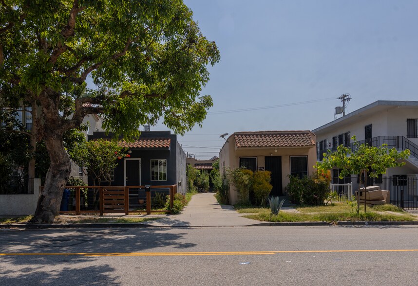 Primary Photo Of 2922-2944 S Redondo Blvd, Los Angeles Apartments For Sale
