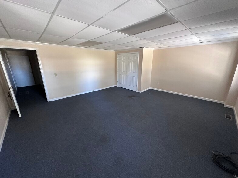 More Photos Of 224 AL-195, Jasper Storefront Retail Office For Sale