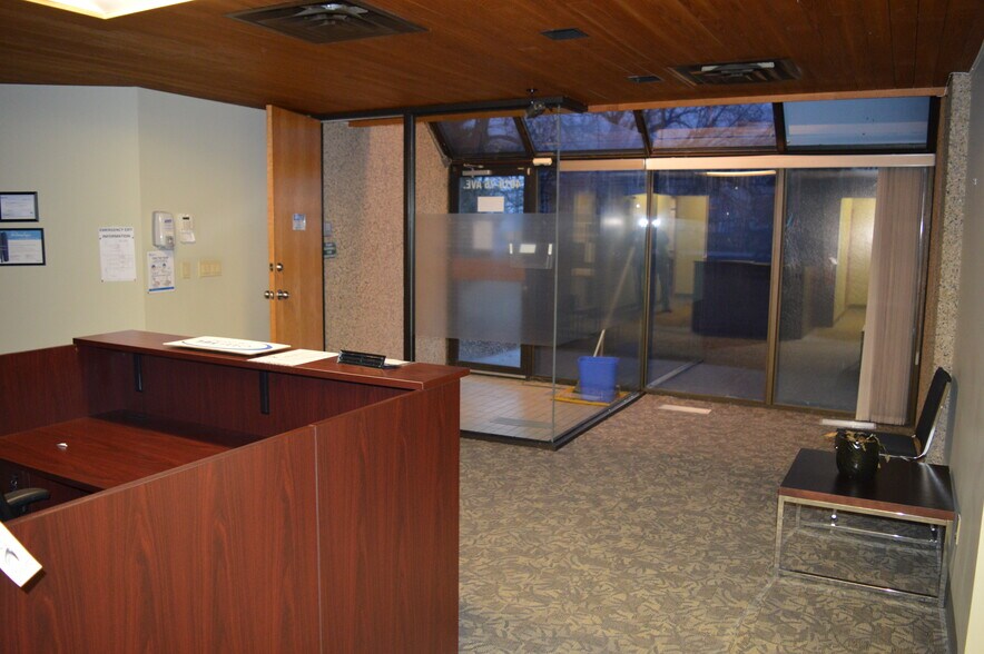 More Photos Of 4010 76th Ave NW, Edmonton Unknown For Lease