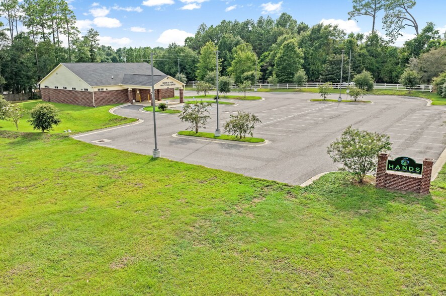 More Photos Of 4625 Moffett Rd, Mobile Medical For Sale
