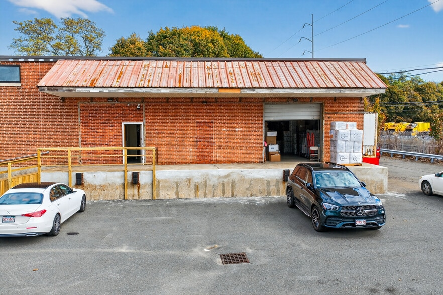 More Photos Of 570 Revere Beach Pky, Revere Manufacturing For Sale