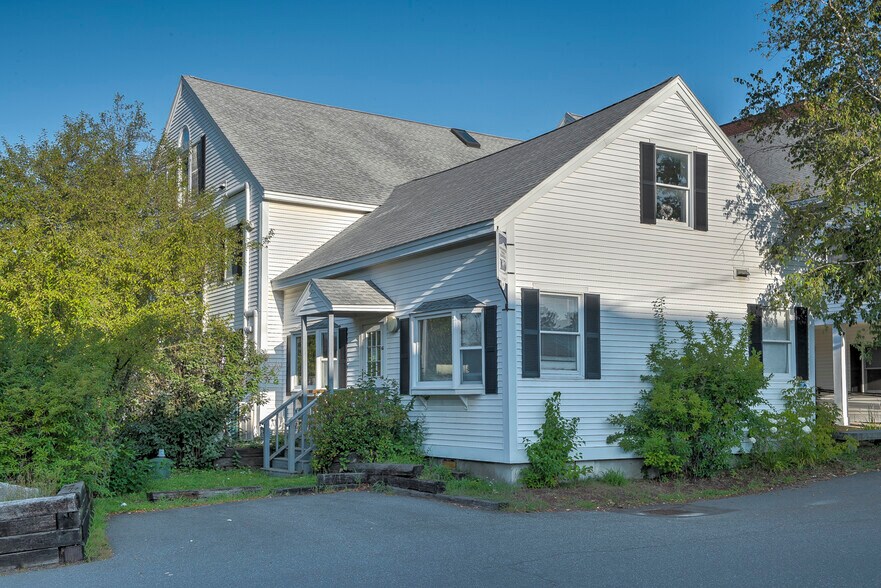 More Photos Of 17 93rd St, Keene Office Residential For Sale