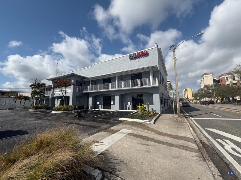 More Photos Of 907 E Strawbridge Ave, Melbourne Office For Sale