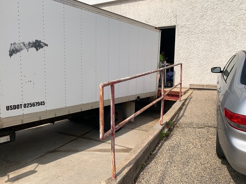 More Photos Of 4610 Femrite Dr, Madison Warehouse For Lease