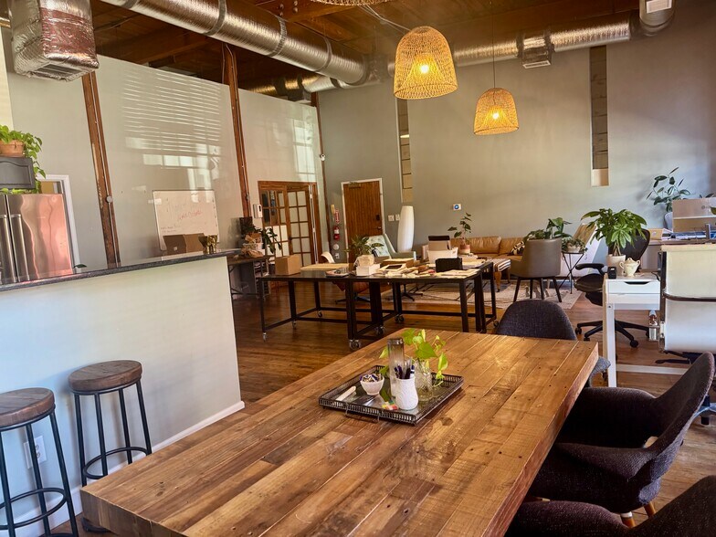 More Photos Of 2108 South Blvd, Charlotte Loft Creative Space For Sale