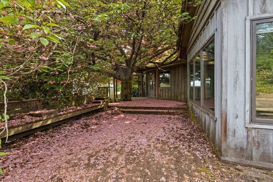 More Photos Of 17815 NE Courtney Rd, Newberg Land For Sale