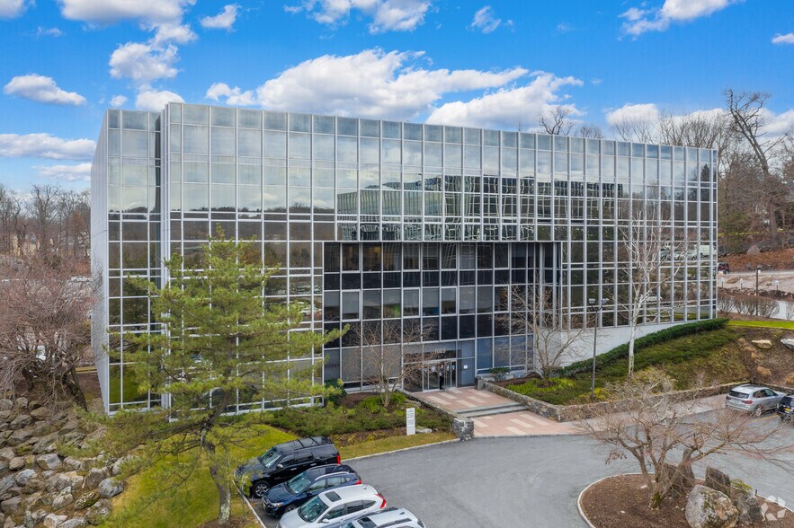 Primary Photo Of 1025 Westchester Ave, White Plains Office For Lease