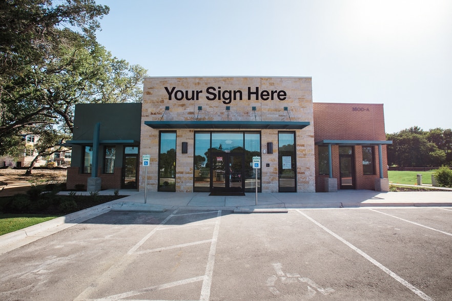 More Photos Of 3500 Ranch Road 620 S, Bee Caves Freestanding For Lease