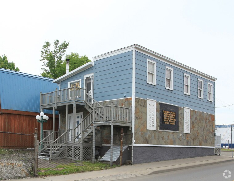 More Photos Of 19 Clinton St, Binghamton Storefront Retail Residential For Sale