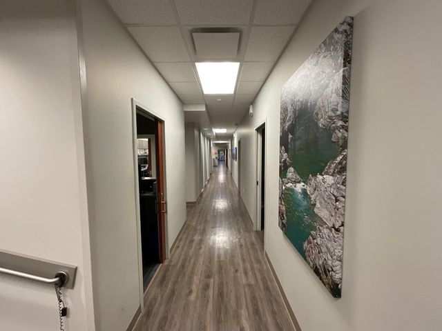 More Photos Of 1879 Williams Hwy, Grants Pass Medical For Sale