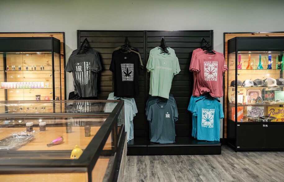 More Photos Of 1213 Culwell Dr, Warner Storefront For Sale