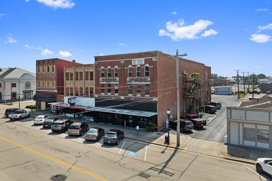 More Photos Of 120 N Elm St, Henderson Storefront Retail Residential For Sale