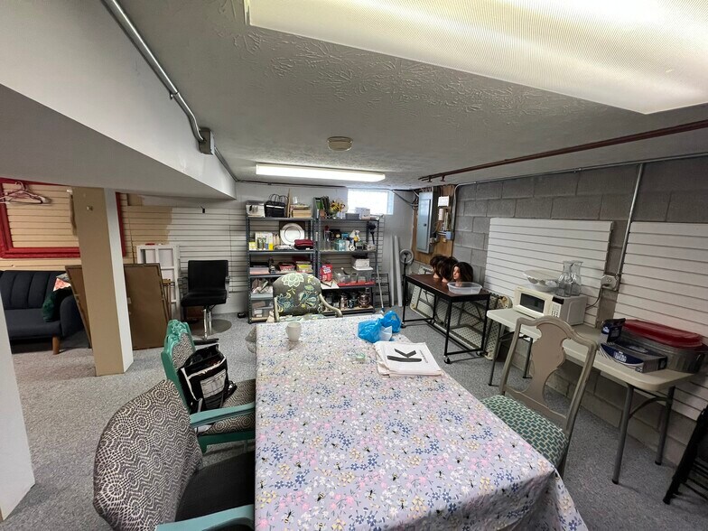More Photos Of 8433 Cleveland Ave NW, Canton General Retail For Sale