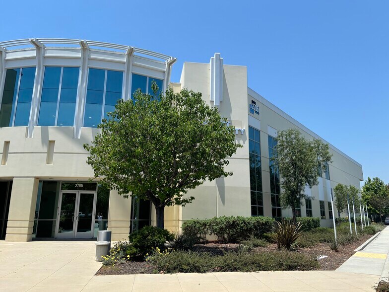 More Photos Of 2705 Media Center Dr, Los Angeles Warehouse For Lease