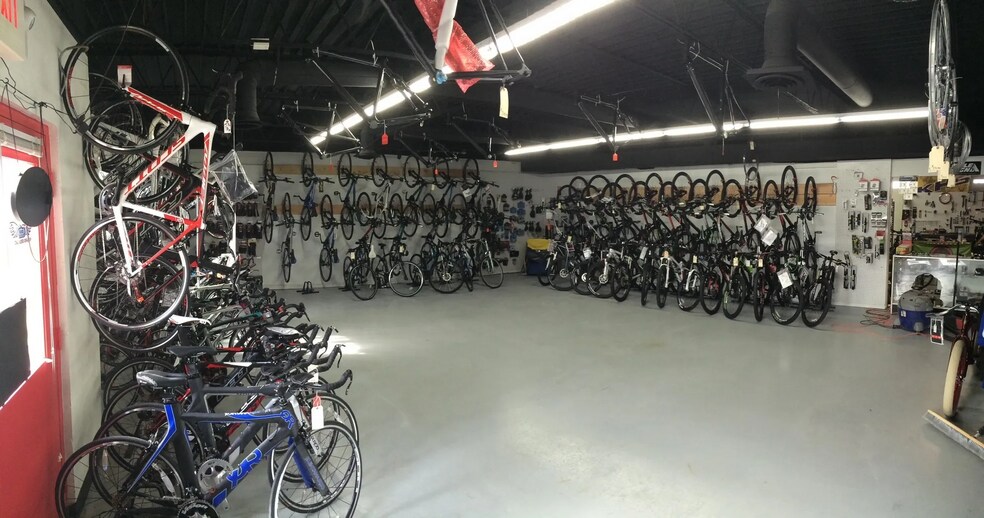 More Photos Of 3017-3021 N Portland Ave, Oklahoma City Manufacturing For Lease