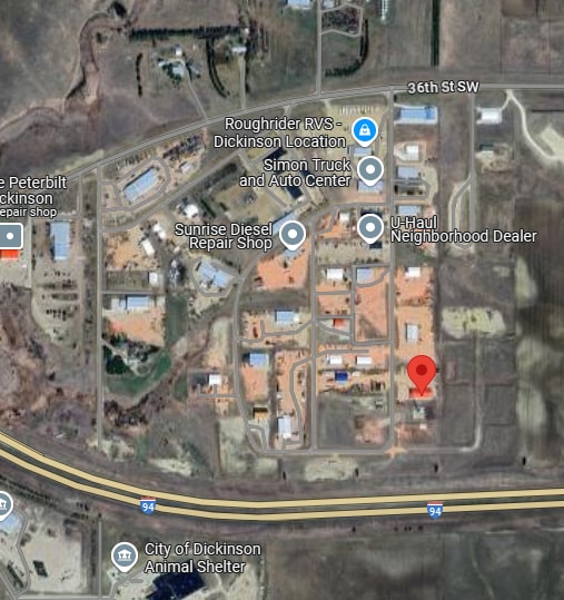 More Photos Of 836 38th Ave E, Dickinson Flex For Sale