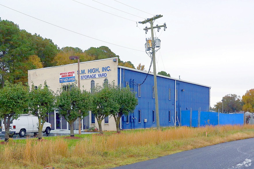 More Photos Of 12 Salters Creek Rd, Hampton Office For Lease