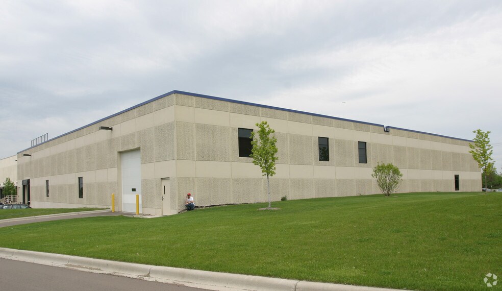 More Photos Of 3177 Dodd Rd, Eagan Warehouse For Sale