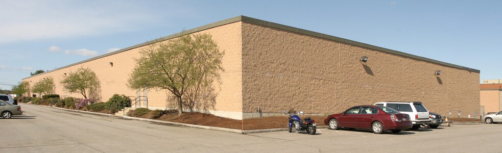 More Photos Of 175 Commerce Way, Portsmouth Office For Lease