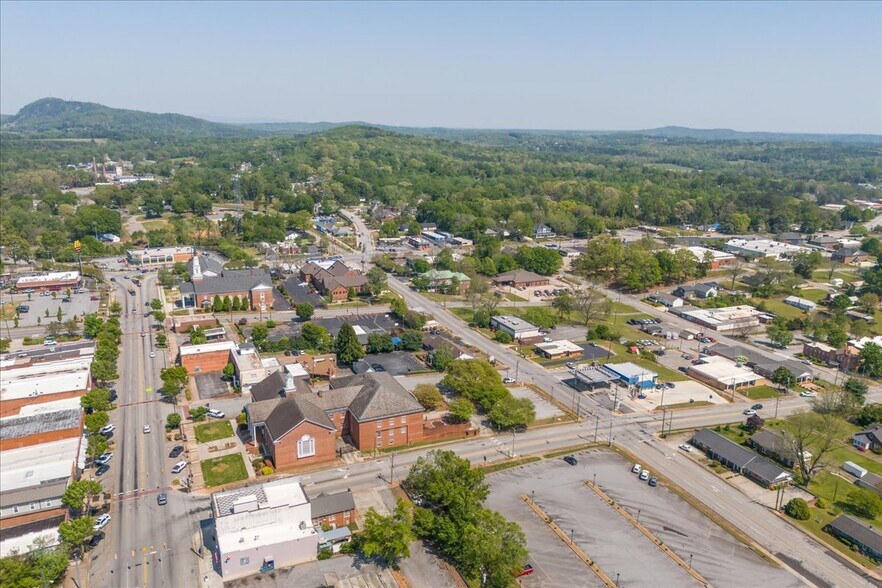 More Photos Of 303 E Main St, Pickens General Retail For Sale