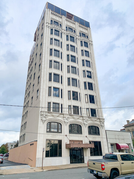 Primary Photo Of 212 Center St, Little Rock Office For Sale