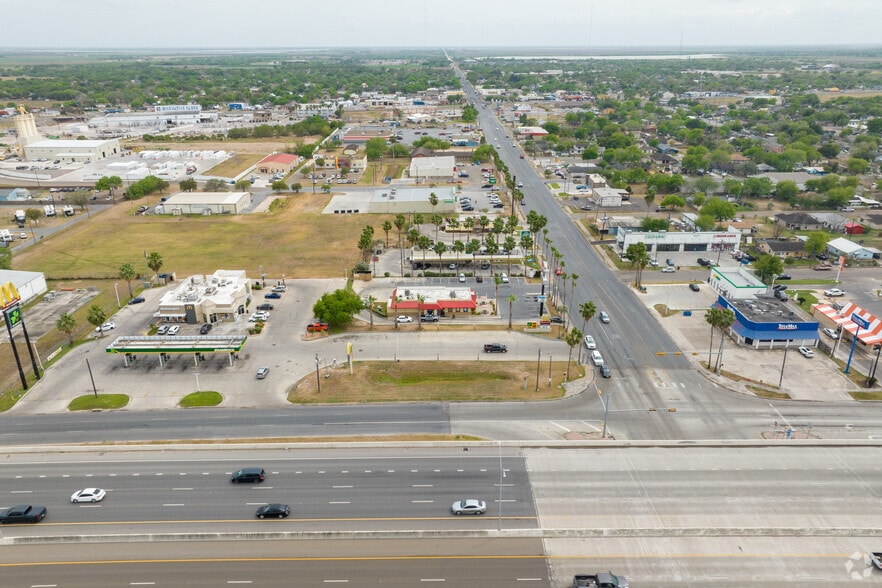 More Photos Of 912 N Main St, La Feria Fast Food For Sale
