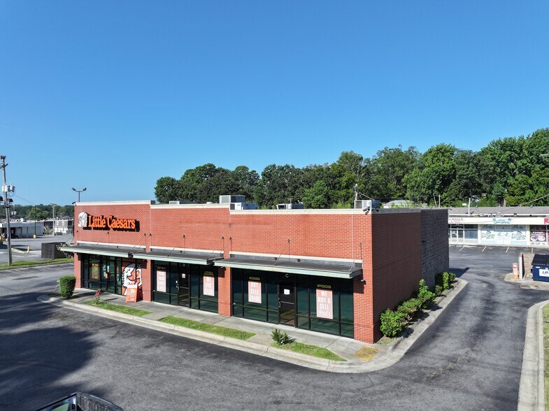 Primary Photo Of 3412 S University Ave, Little Rock Freestanding For Sale