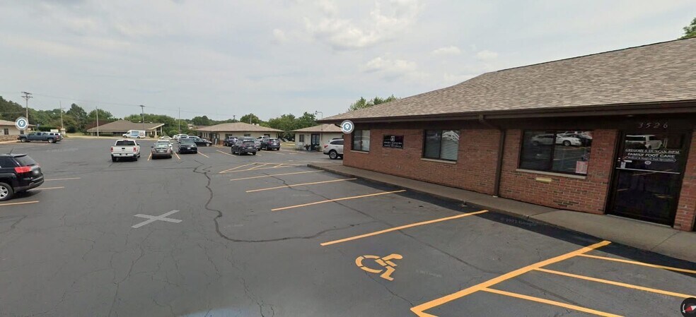 More Photos Of 3526 Jersey Ridge Rd, Davenport Office For Lease