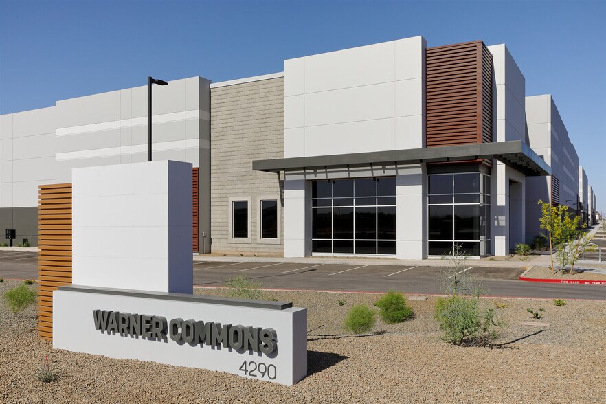 More Photos Of 4230 E Warner Rd, Gilbert Warehouse For Lease