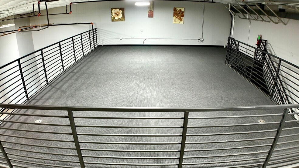 More Photos Of 7637 FM 3009, Schertz Light Distribution For Sale