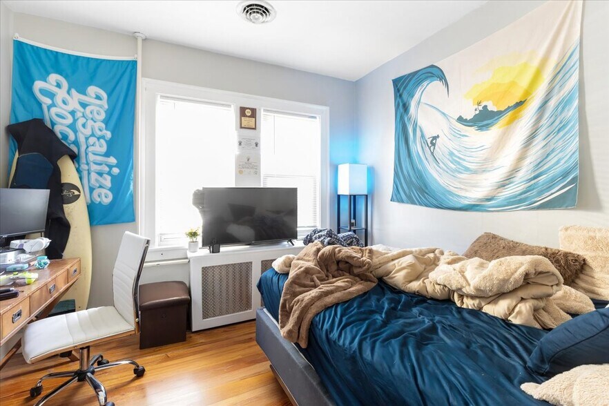 More Photos Of 205 Philadelphia Ave, Egg Harbor City Apartments For Sale