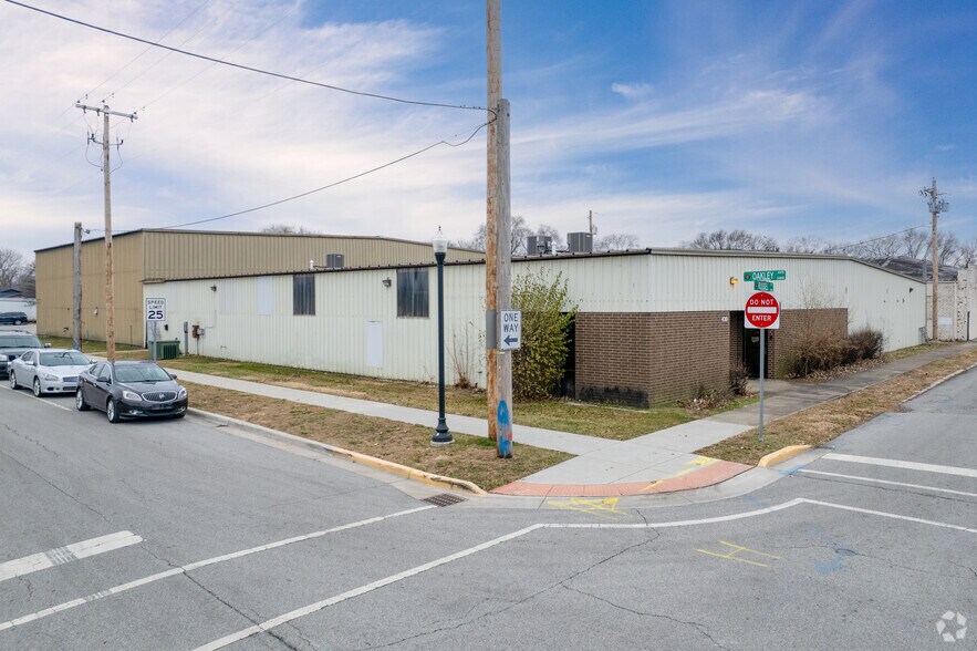 Primary Photo Of 420-430 Russell St, Hammond Flex For Lease