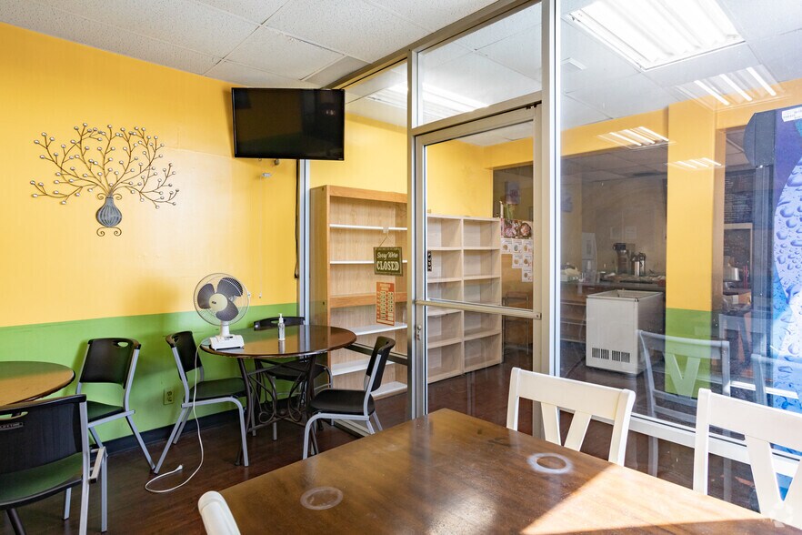 More Photos Of 1126 N Brookhurst St, Anaheim Office For Sale