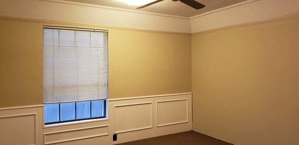 More Photos Of 1237 Southridge Ct, Hurst Medical For Sale