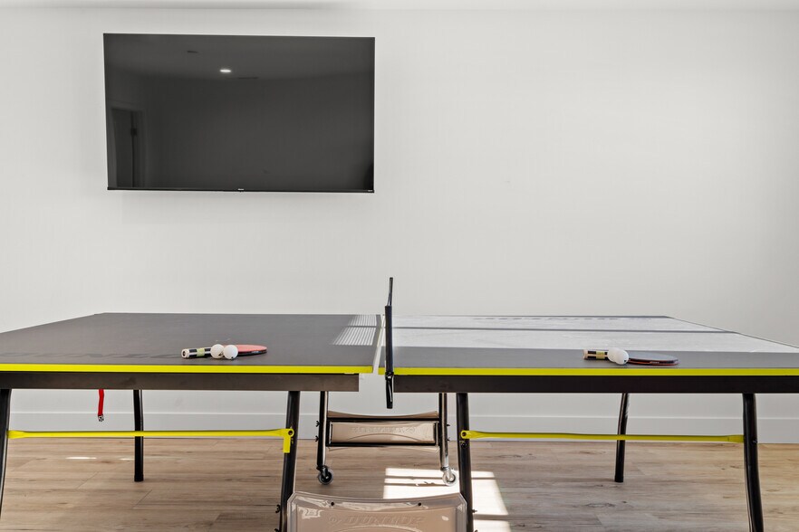 More Photos Of 310 S Breed St, Los Angeles Multifamily For Sale