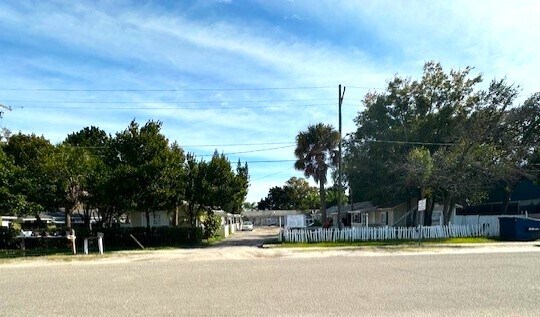 More Photos Of 4605 N Hubert Ave, Tampa Apartments For Sale