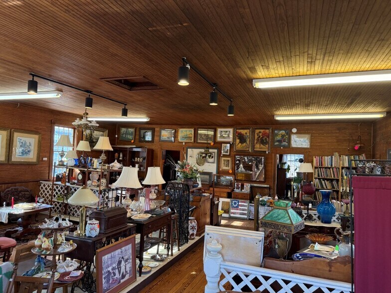More Photos Of 696 Kent Rd, Gaylordsville Storefront Retail Residential For Sale