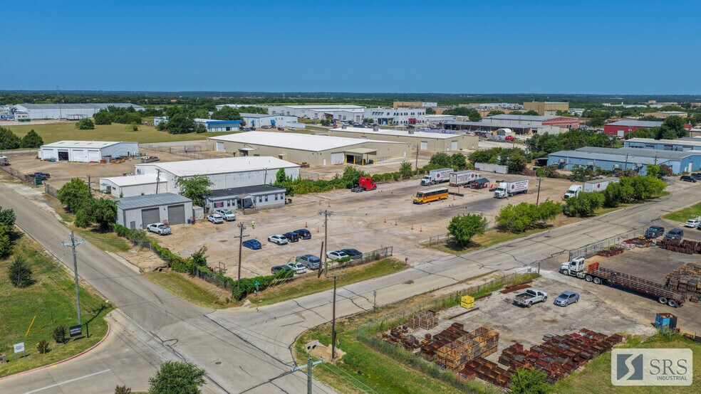Primary Photo Of 950 Trinity Dr, Mansfield Flex For Lease
