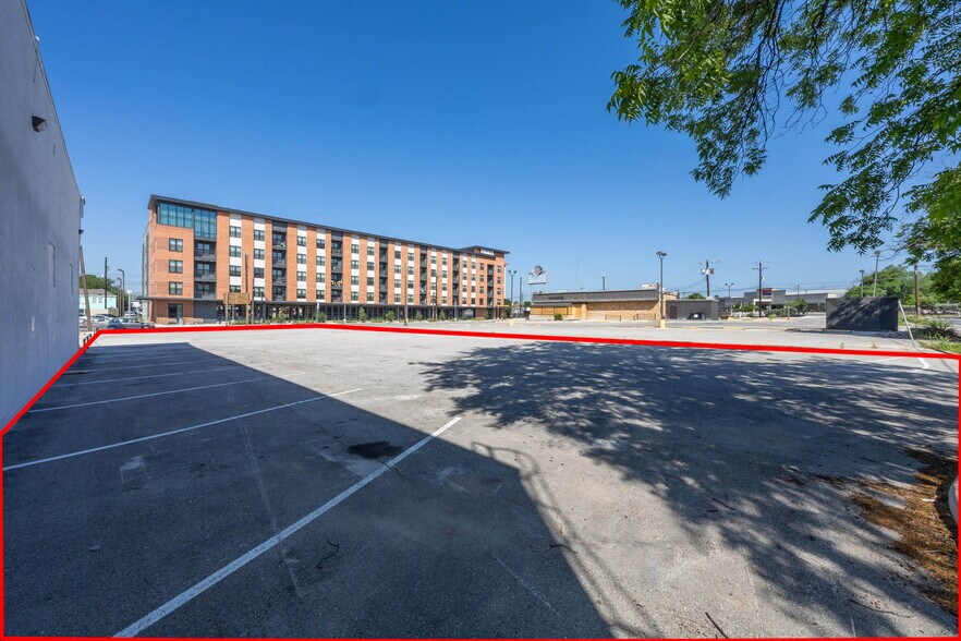 More Photos Of 000 San Pedro Ave, San Antonio Land For Sale