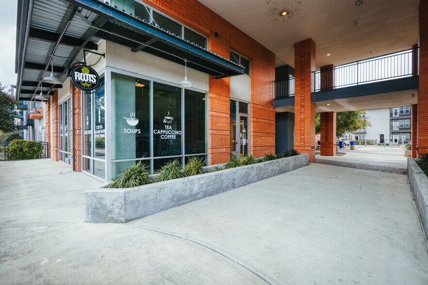 More Photos Of 423 Blue Star, San Antonio Apartments For Lease