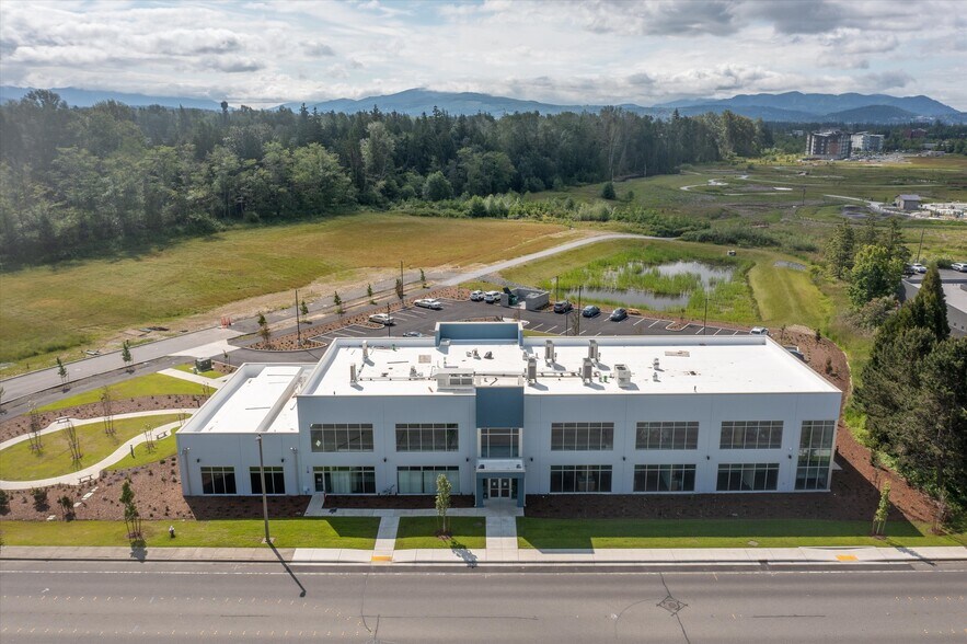 More Photos Of 381 W Horton Rd, Bellingham Medical For Sale