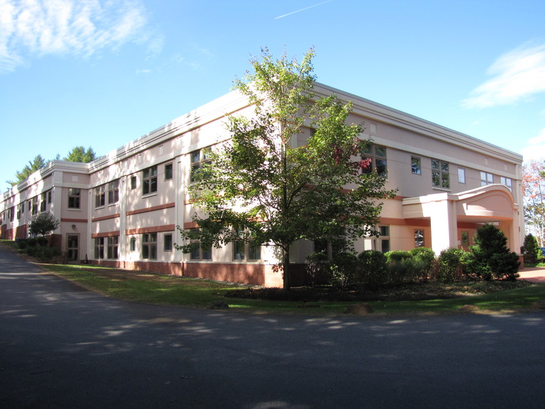 Primary Photo Of 755 Banfield Rd, Portsmouth Office For Lease